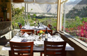 Гостиница Hotel Los Palomos  Лунауана